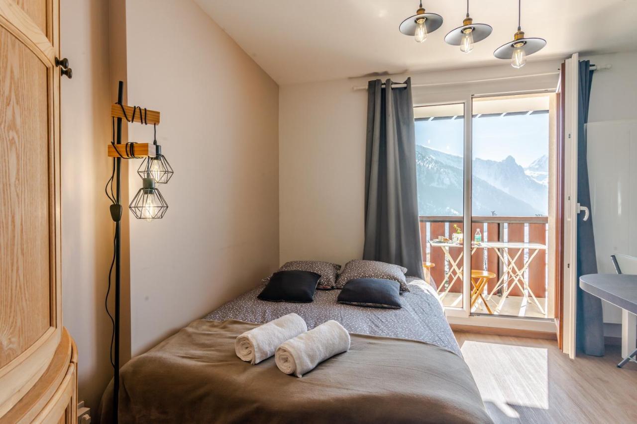 L'Oree Des Aravis - Au Pied Des Pistes Manigod Exterior foto
